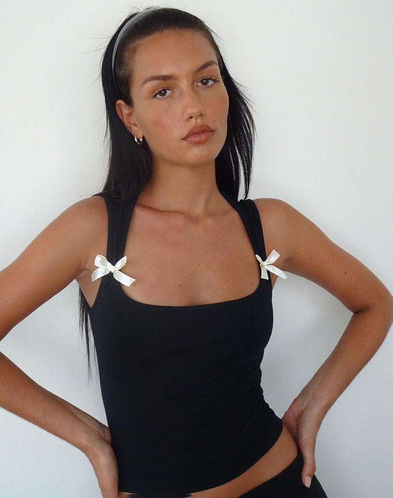 Afbeelding van Jiniso Crop Top in Zwart met Ivory Strikken