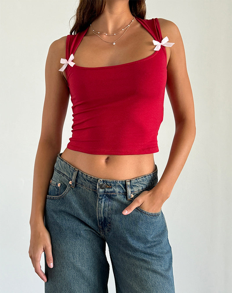 Jiniso Crop Top in Adrenaline Rood met Roze Strikjes