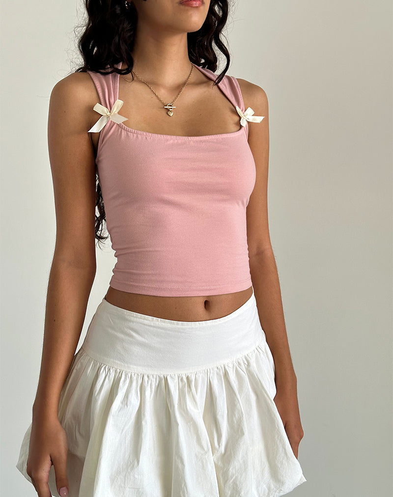 Jiniso Crop Top in Pink Lady met Ivory Strikjes