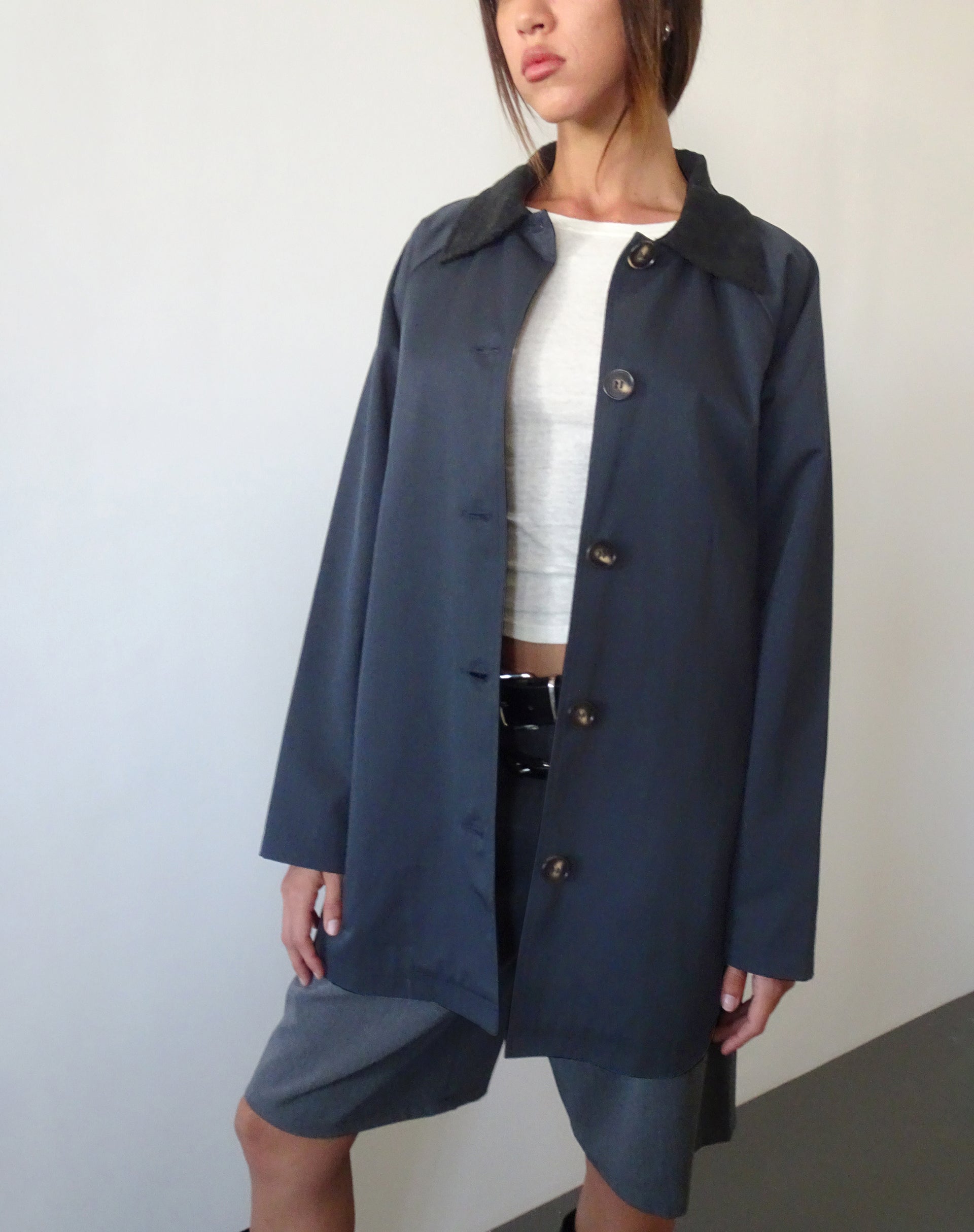 Afbeelding van Izora Korte Trench Coat in Navy