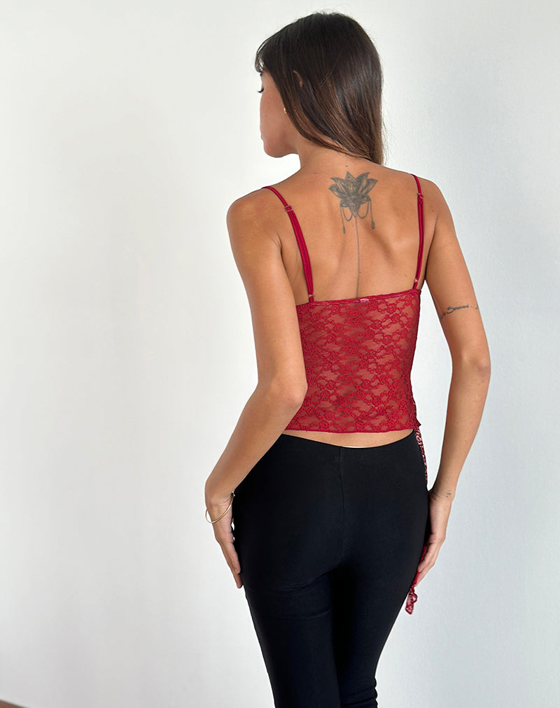 Afbeelding van Kacha Asymmetrische Cami Top in Rode Mari Kant