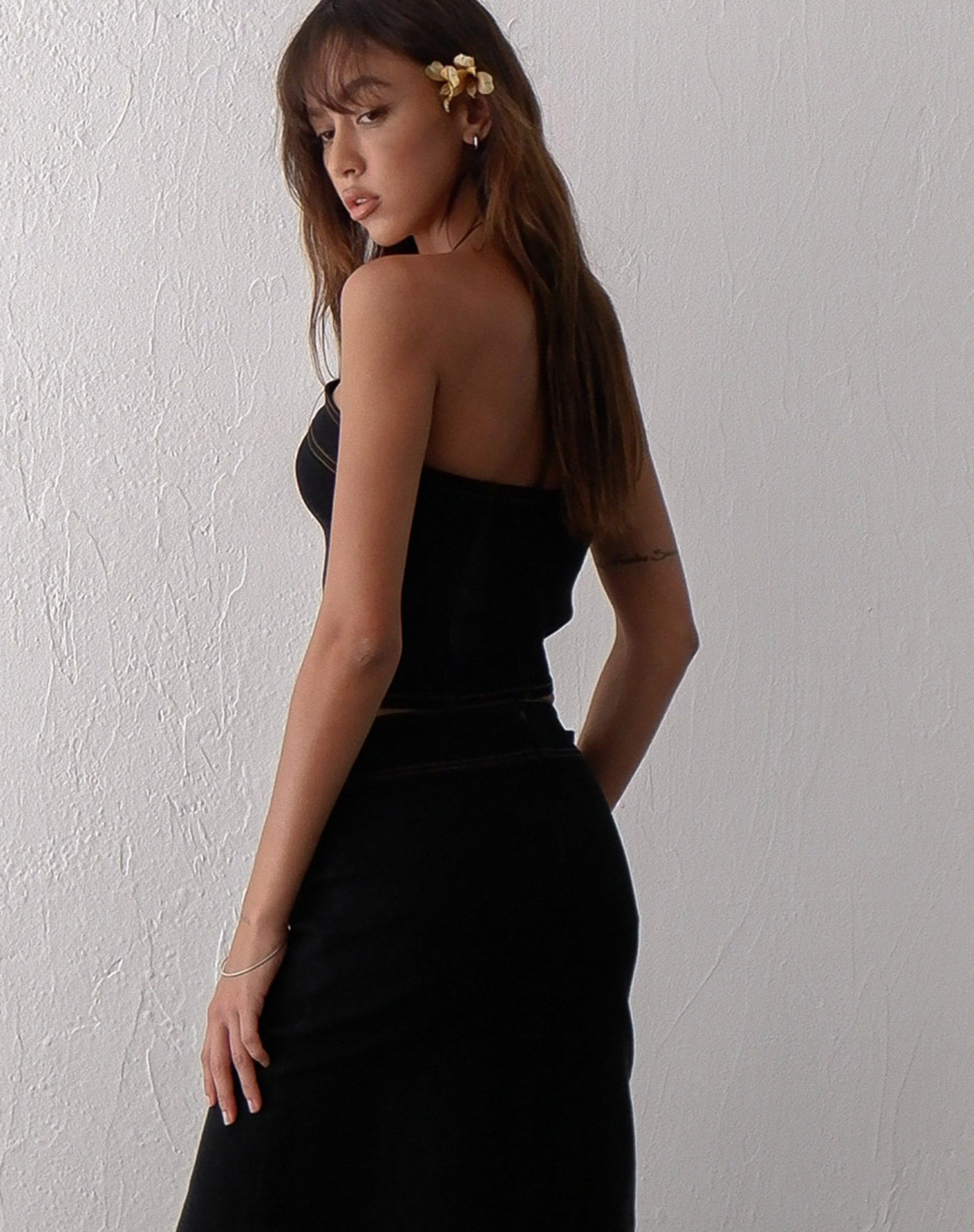 Afbeelding van Kaiha Denim Bandeau Korset Top in Black Wash