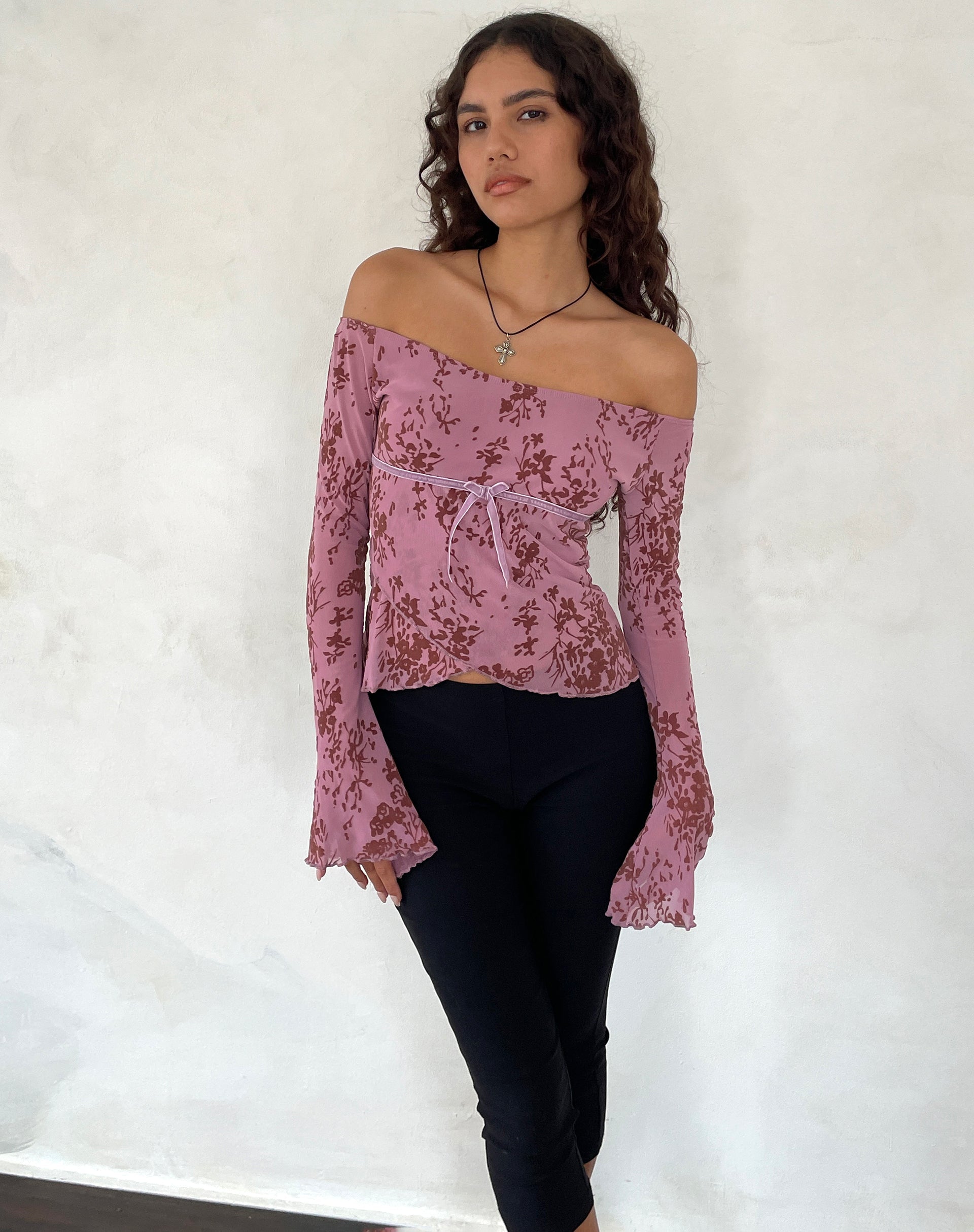 Afbeelding van Kareena Bardot Top met lange mouwen in Abstract Botanic Mauve