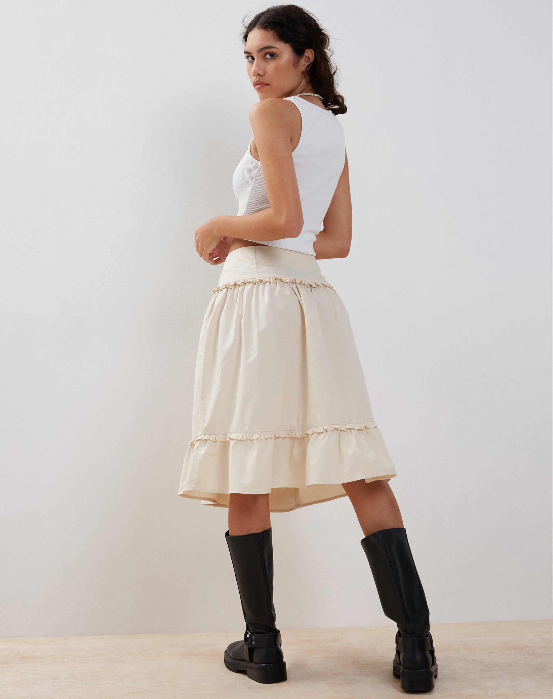 Afbeelding van Kasya Frill Hem Midi Wrap Rok in Ivoor