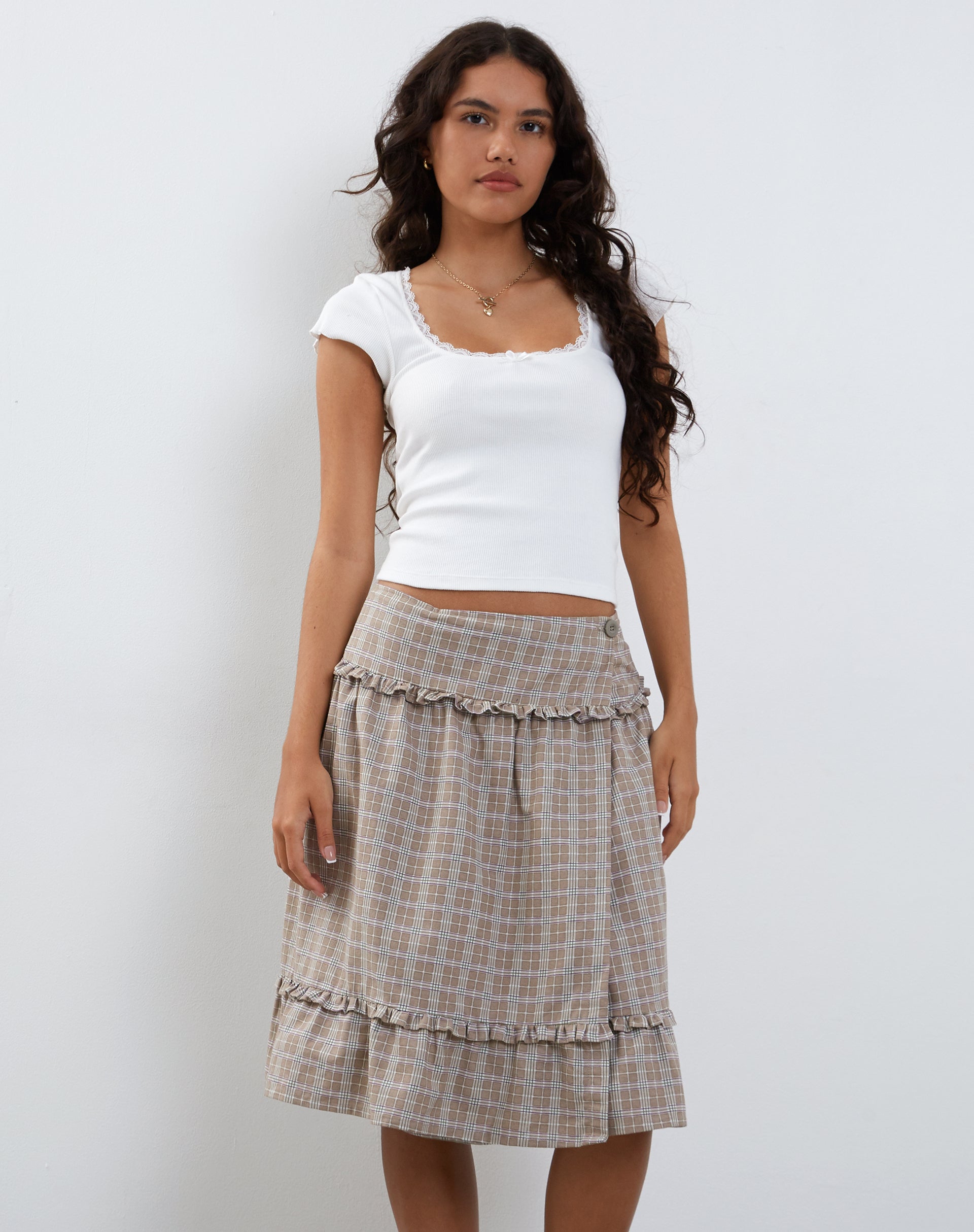 Afbeelding van Kasya Frill Hem Wrap Midi rok in Taupe Check