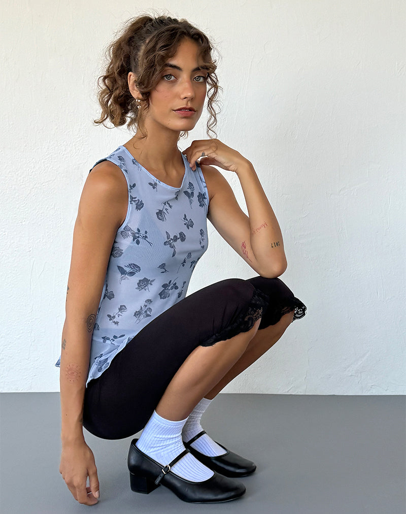 Afbeelding van Katnis Top in Inky Blue Floral Mesh