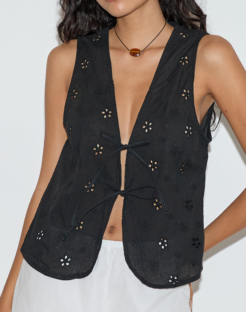 Kayve Top in Bloembroderie Zwart