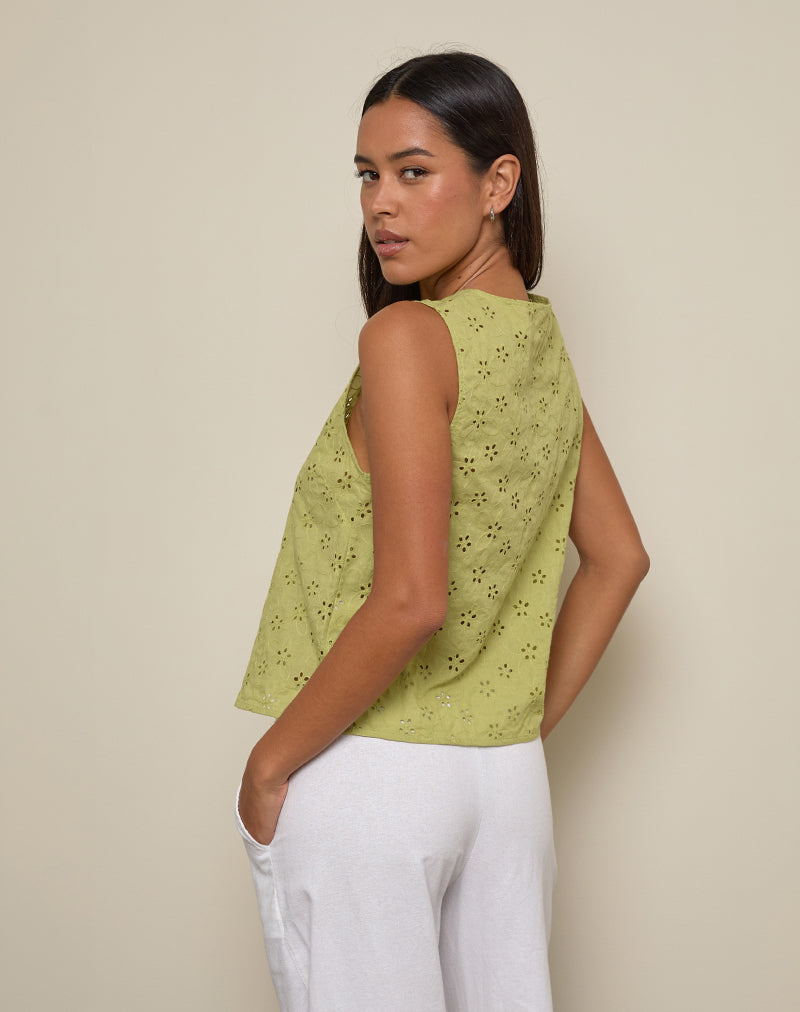 Afbeelding van Kayve Top met striksluiting in Little Daisy Broderie Lime