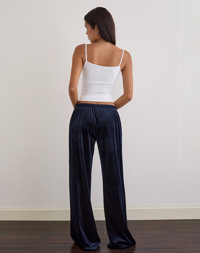 Afbeelding van Glen Jogger in velours marine met 'M' embelishment