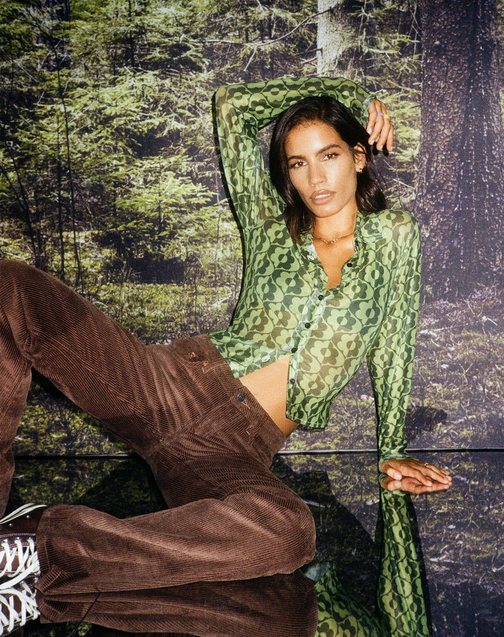 Kelly Cropped Shirt in golvend Daisy Green