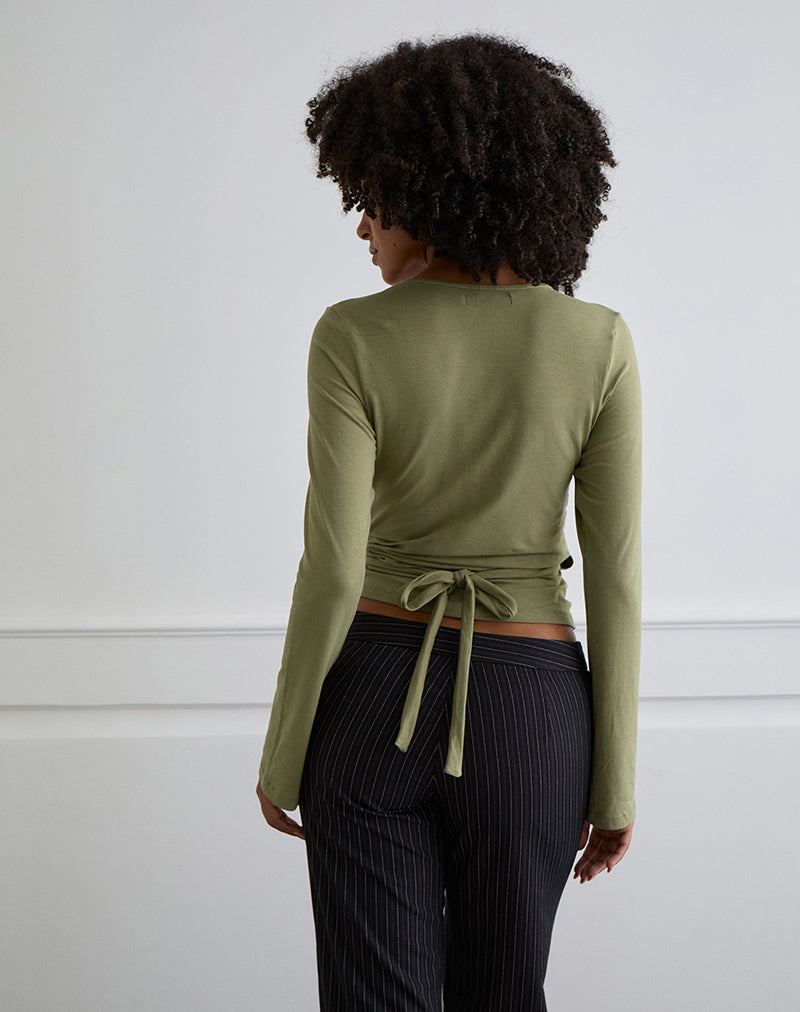 Afbeelding van Kien Wrap Top met lange mouwen in olijfgroen