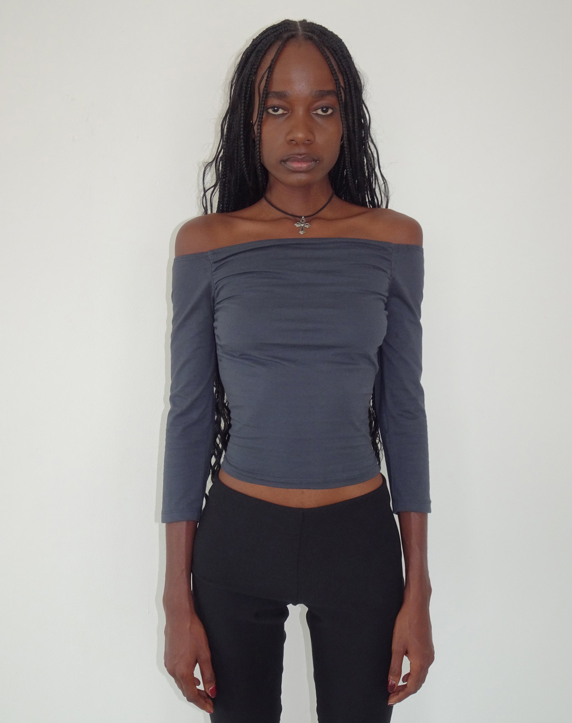 Afbeelding van Koby Off Shoulder Bardot Top in Ocean Storm