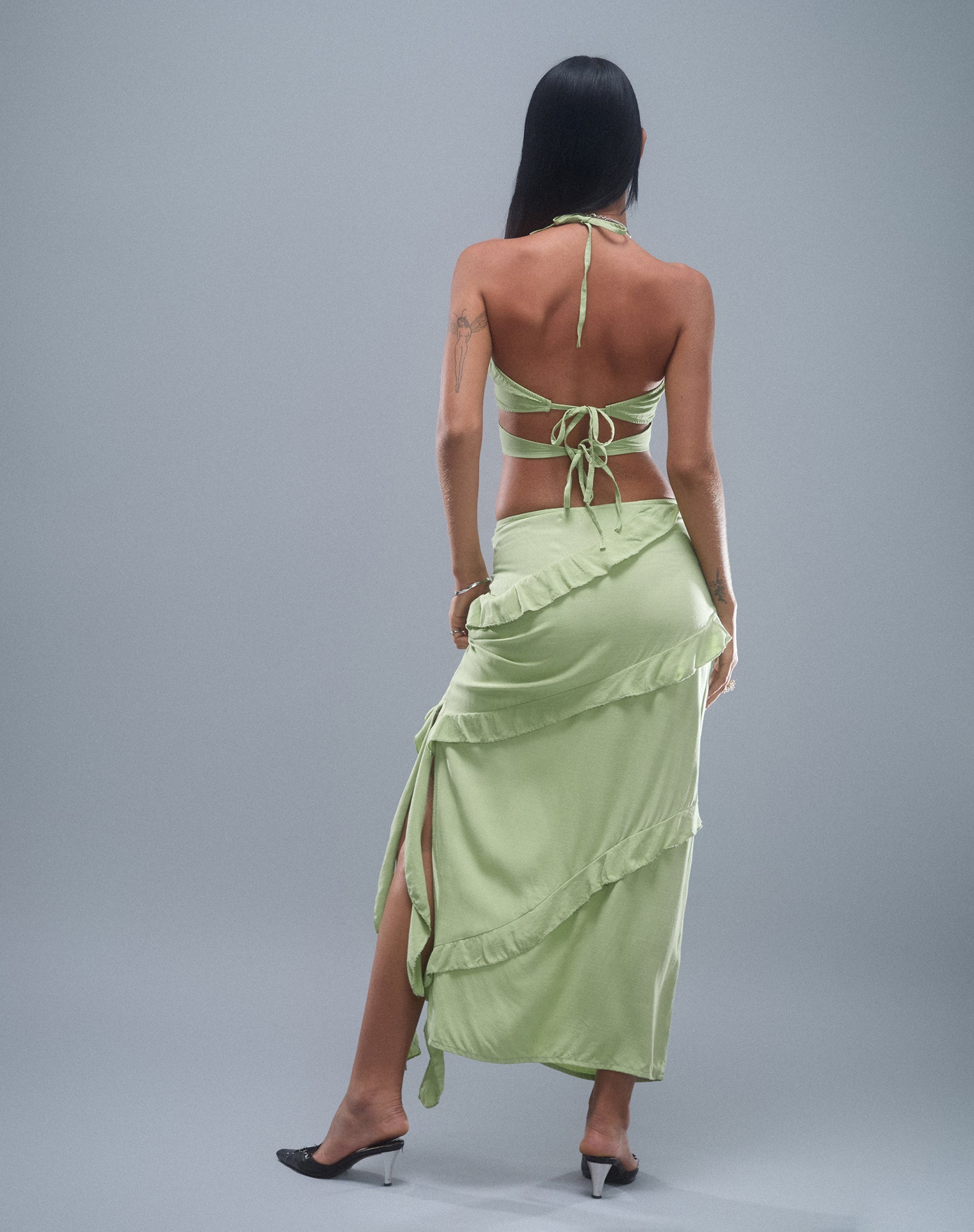 Afbeelding van Varena Low Rise Ruffle Maxi Skirt in Mint Sage