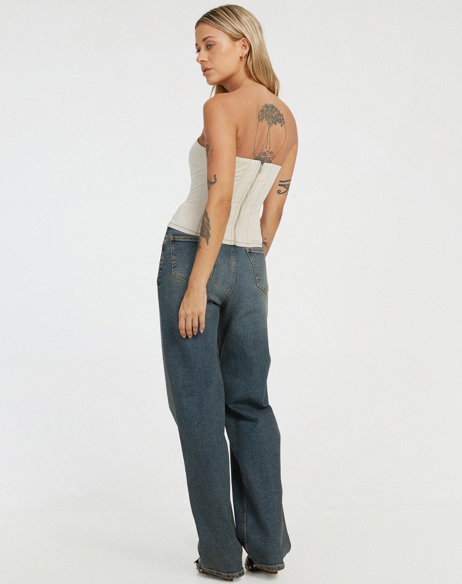 Afbeelding van Kyana Korset in Ecru Bruin Stitch