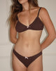 Afbeelding van Adrienne String in Jersey Chocolade met Roze Strik