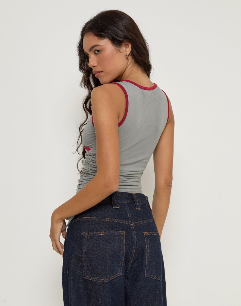 Afbeelding van Laird Wrap Top in Grijs met Adrenaline Rode Binding