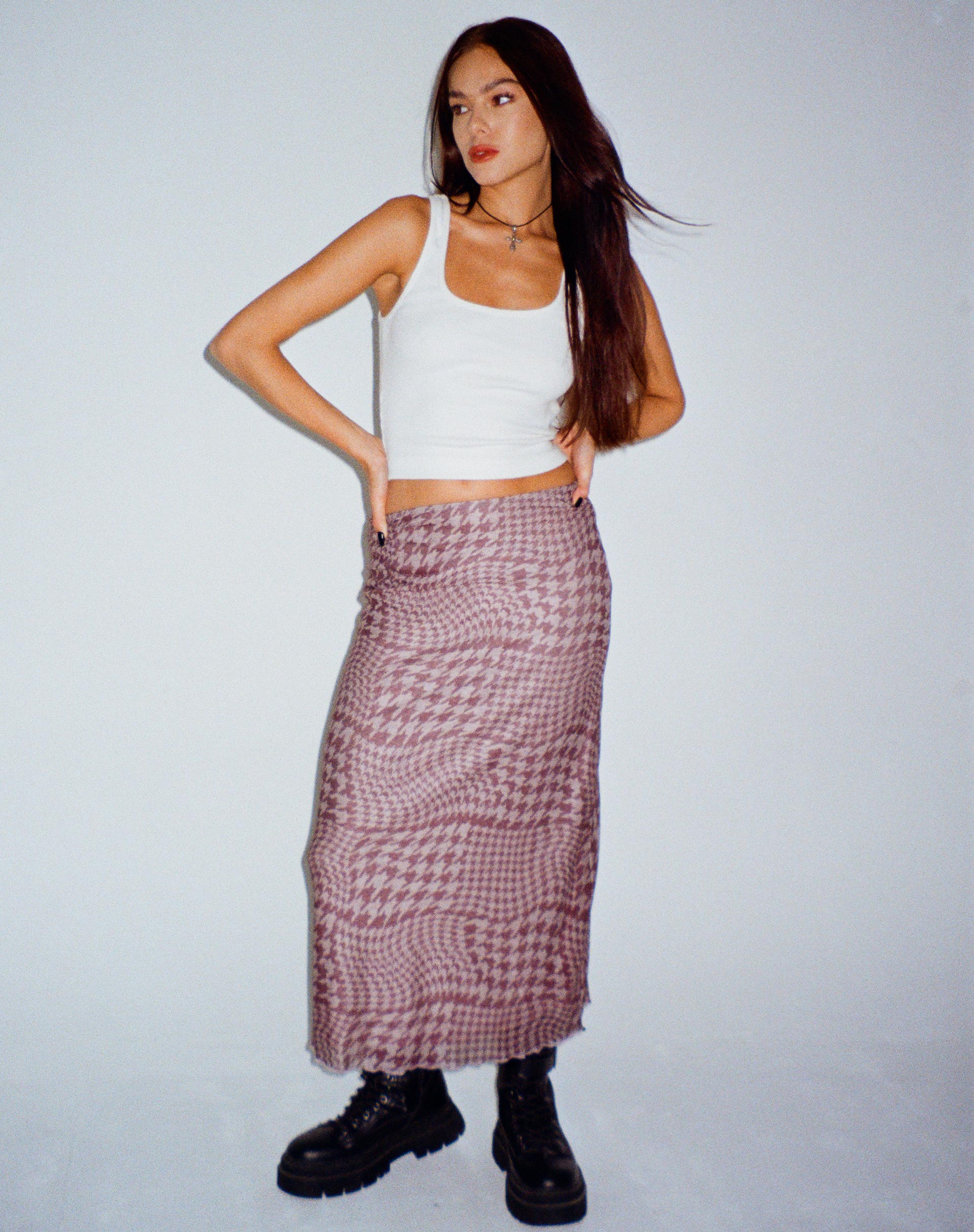 Afbeelding van Lassie Maxi Rok van Bedrukt Mesh in Warped Houndstooth Bruin
