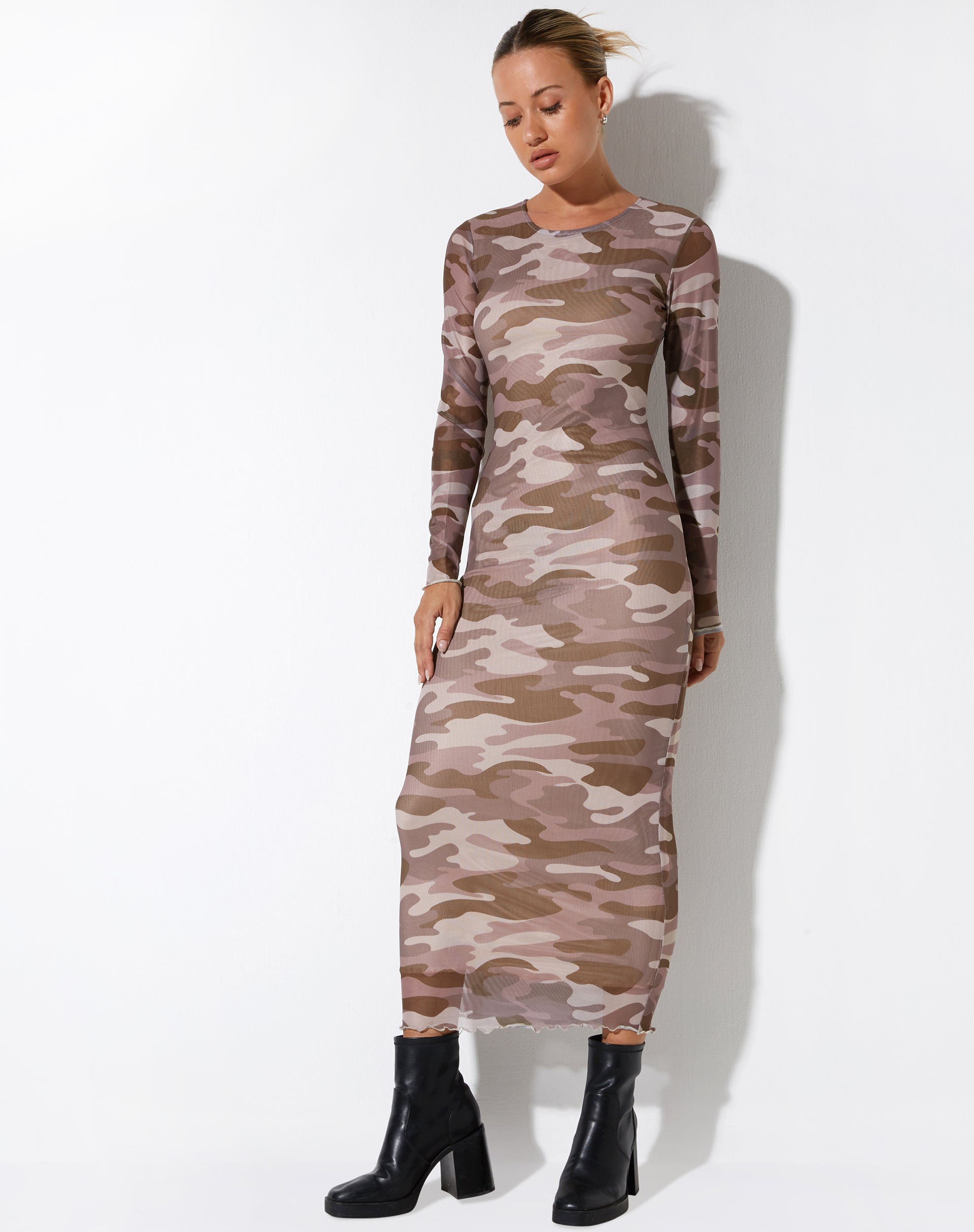Afbeelding van Laura Midi Dress in Camo