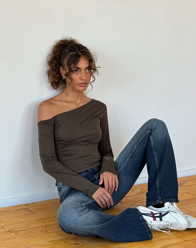 Afbeelding van Ledez Asymmetrische Slouchy Top in Olive Tissue Jersey
