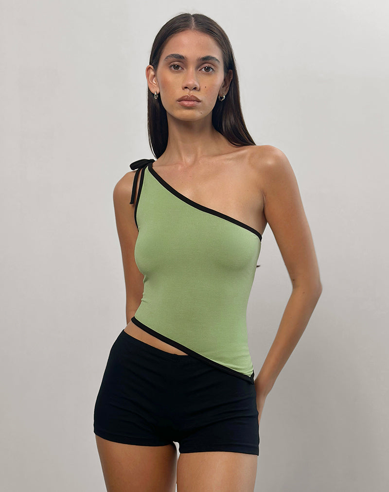 Lenti asymmetrische top in saliegroen met zwarte bies
