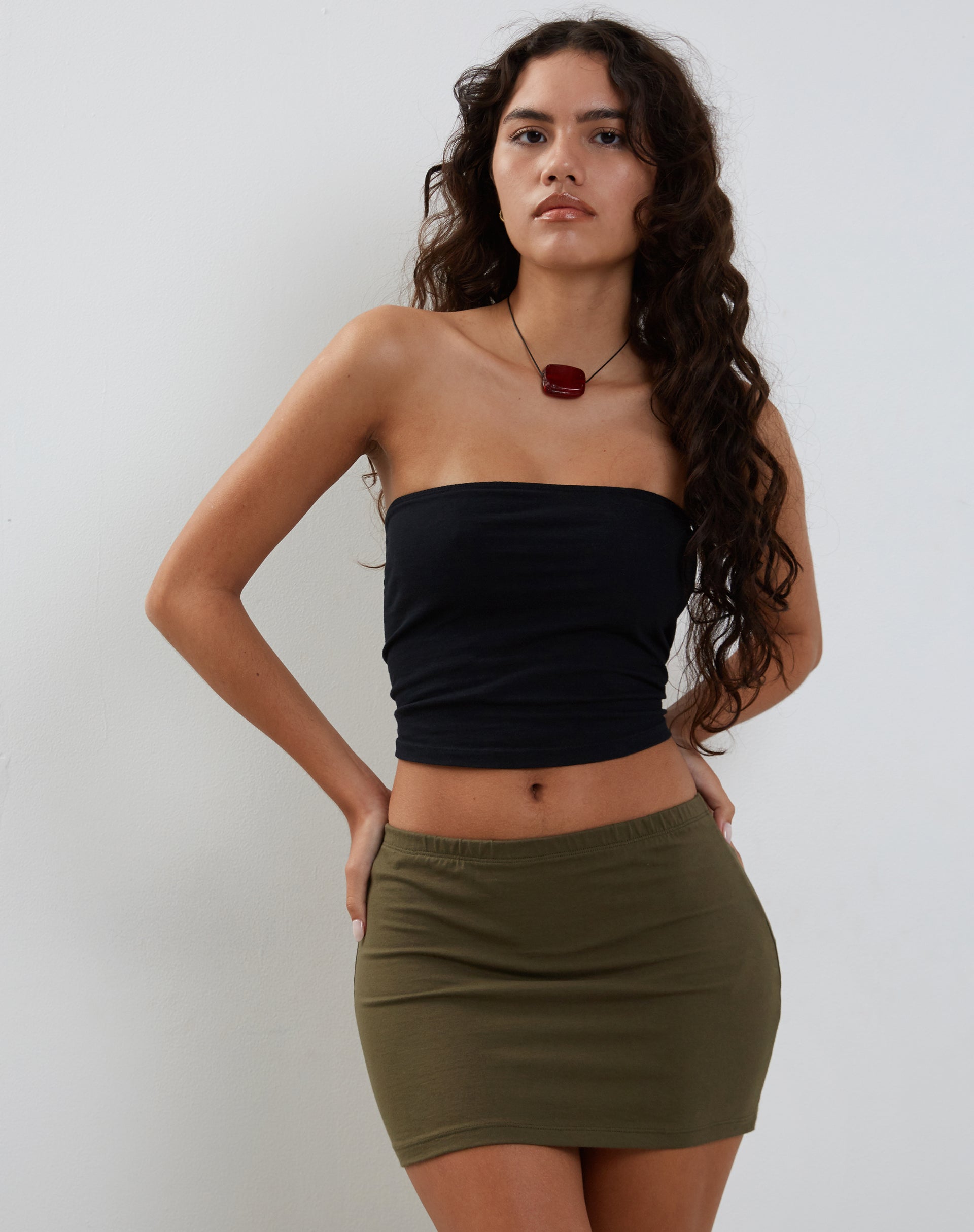 Afbeelding van Lidya Minirok in Khaki Lycra
