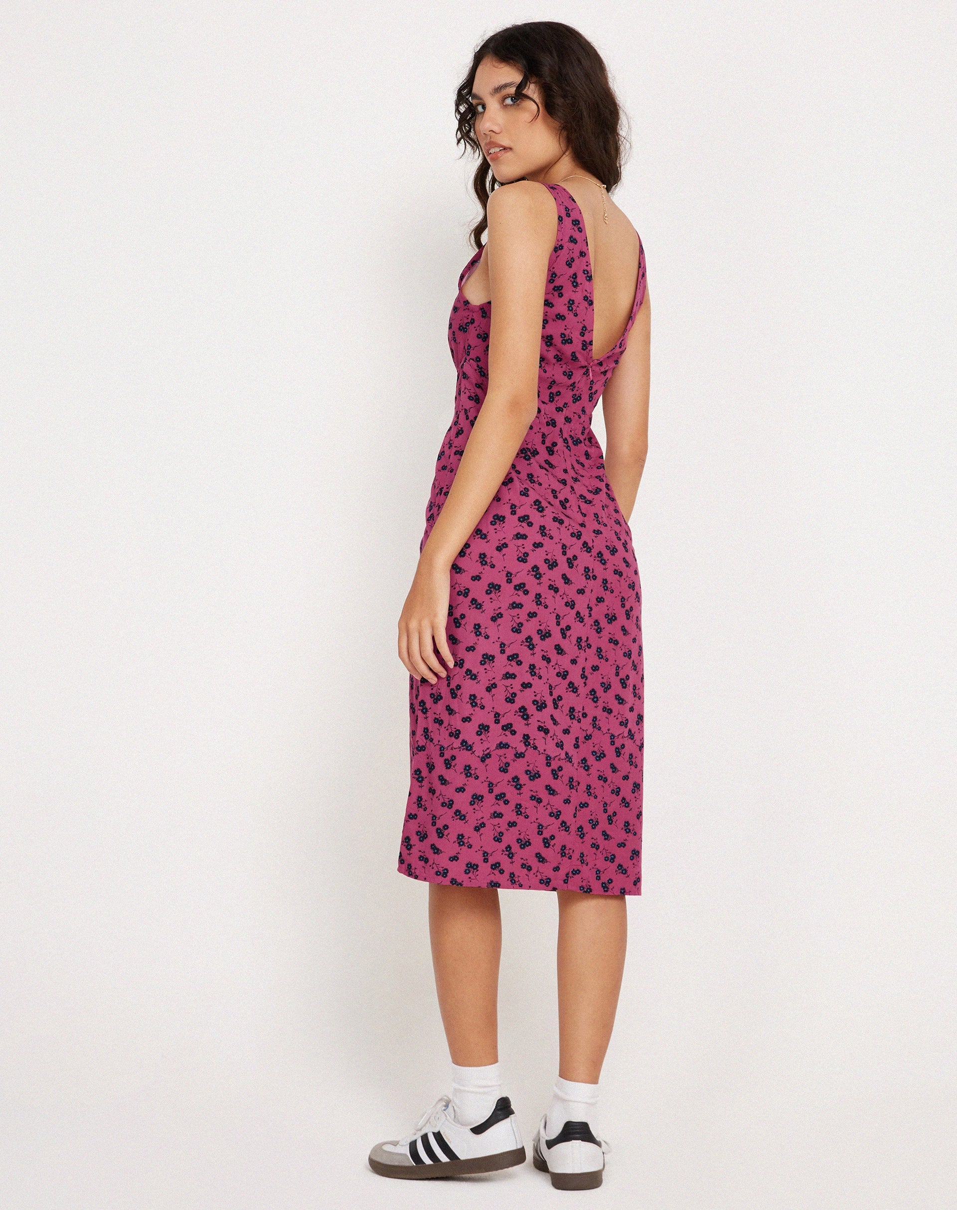 Afbeelding van Lieva Midi Dress in Framboos Bloemen