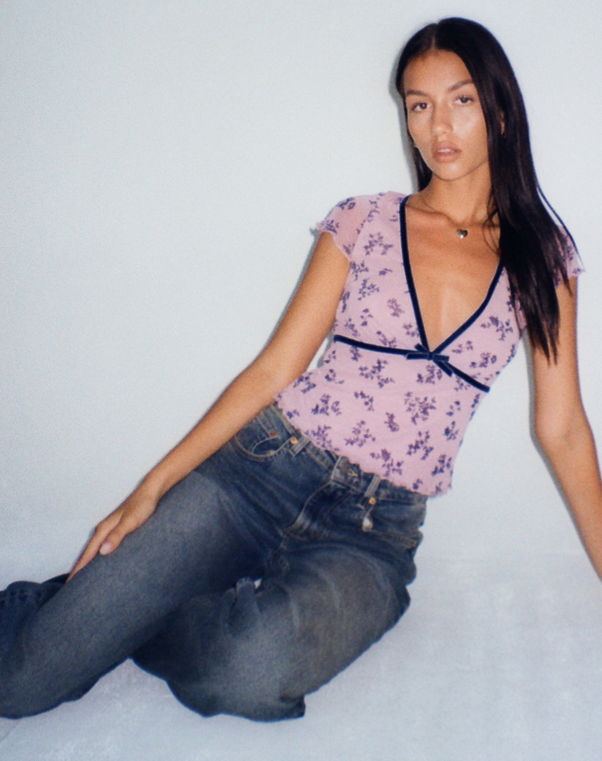 Livi top van mesh in roze en marine botanische vlok