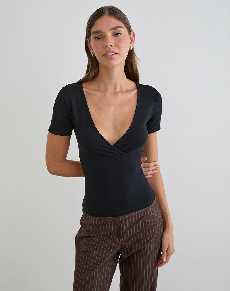 Afbeelding van Lobos Crossover Top in Rayon Jersey Zwart