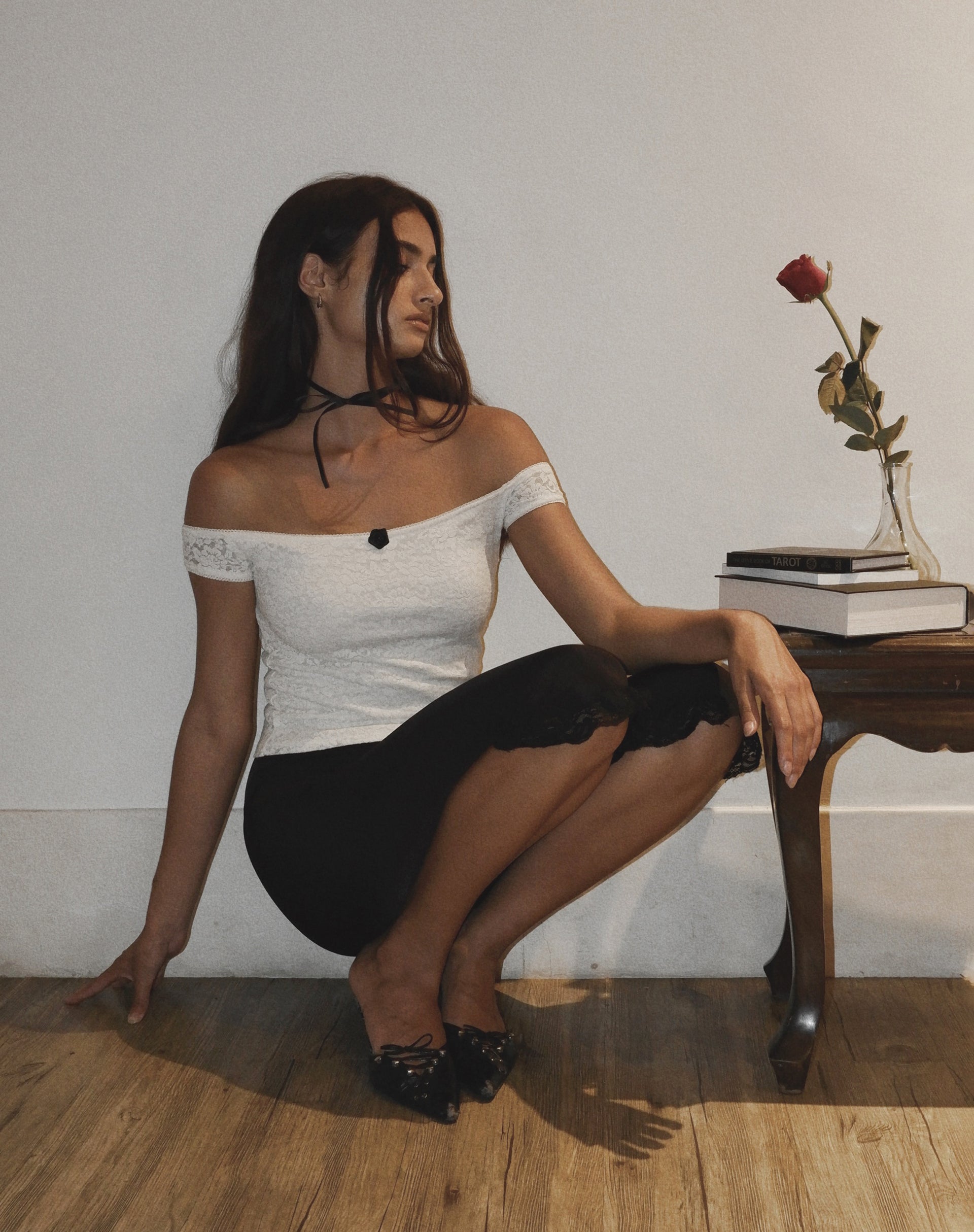 Afbeelding van Lonnie Bardot Top in Rozen Kant Ivoor