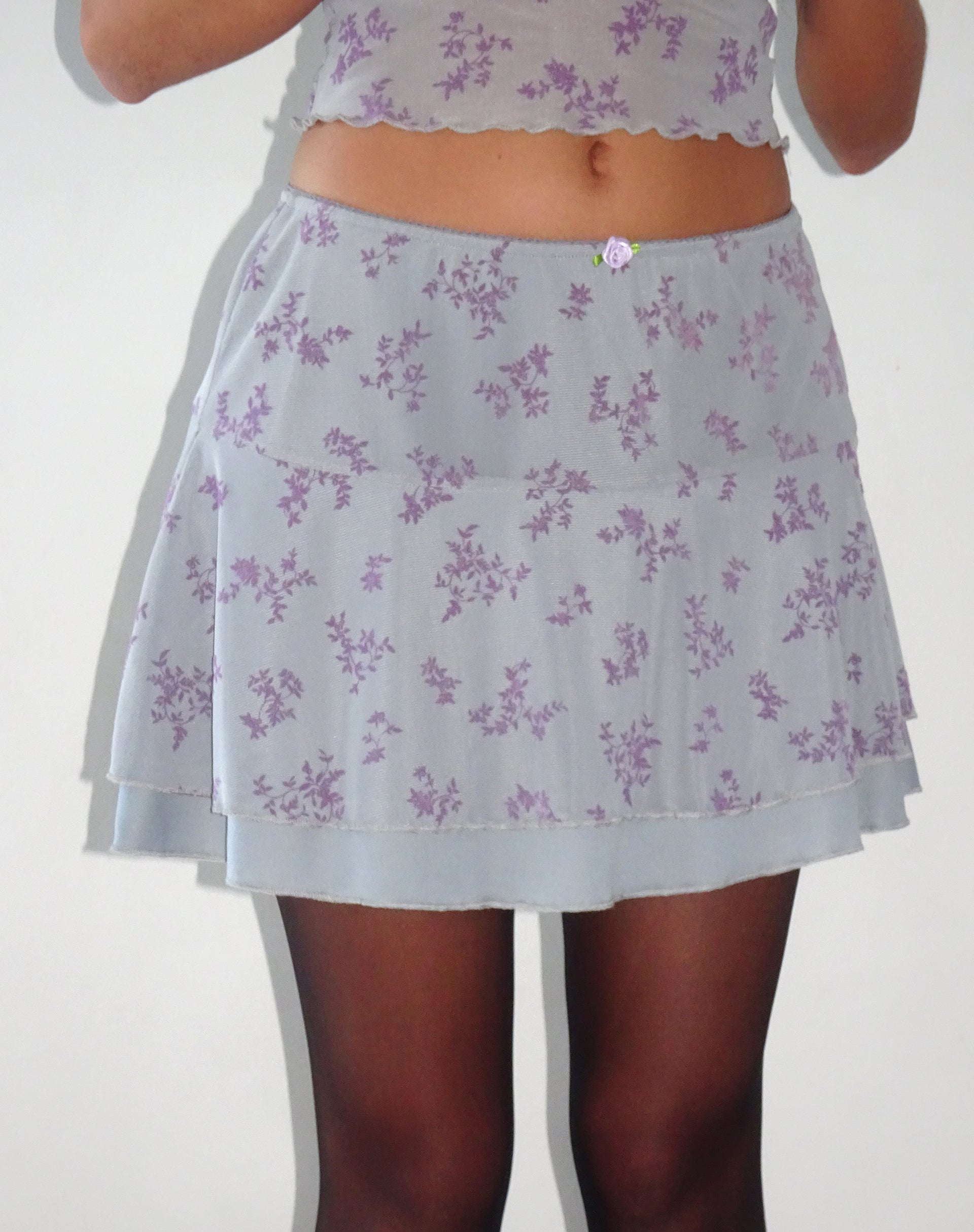 Afbeelding van Friska Mini Rok in Paars Botanist Flock