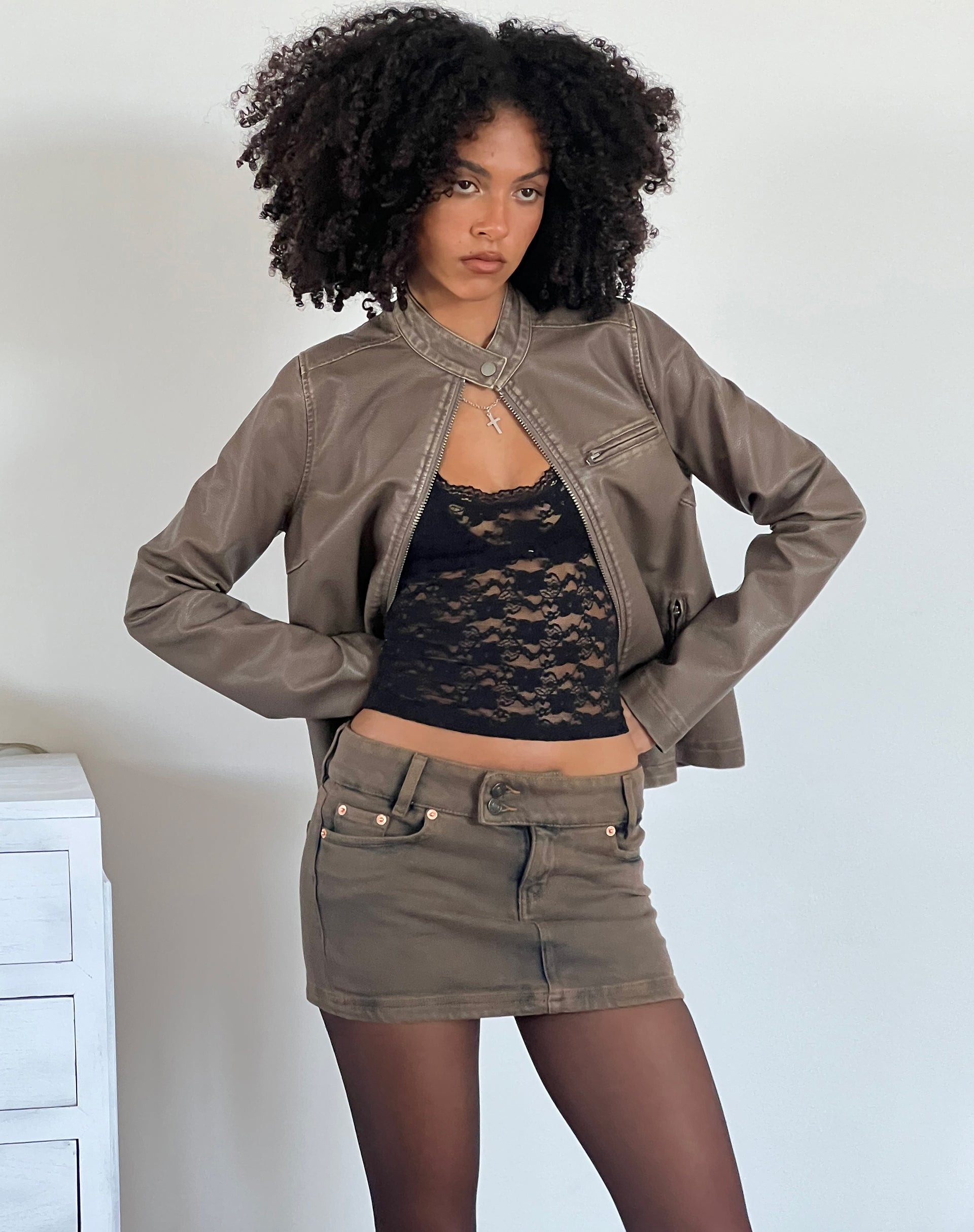 Afbeelding van Denim Minirok met lage taille in Zand