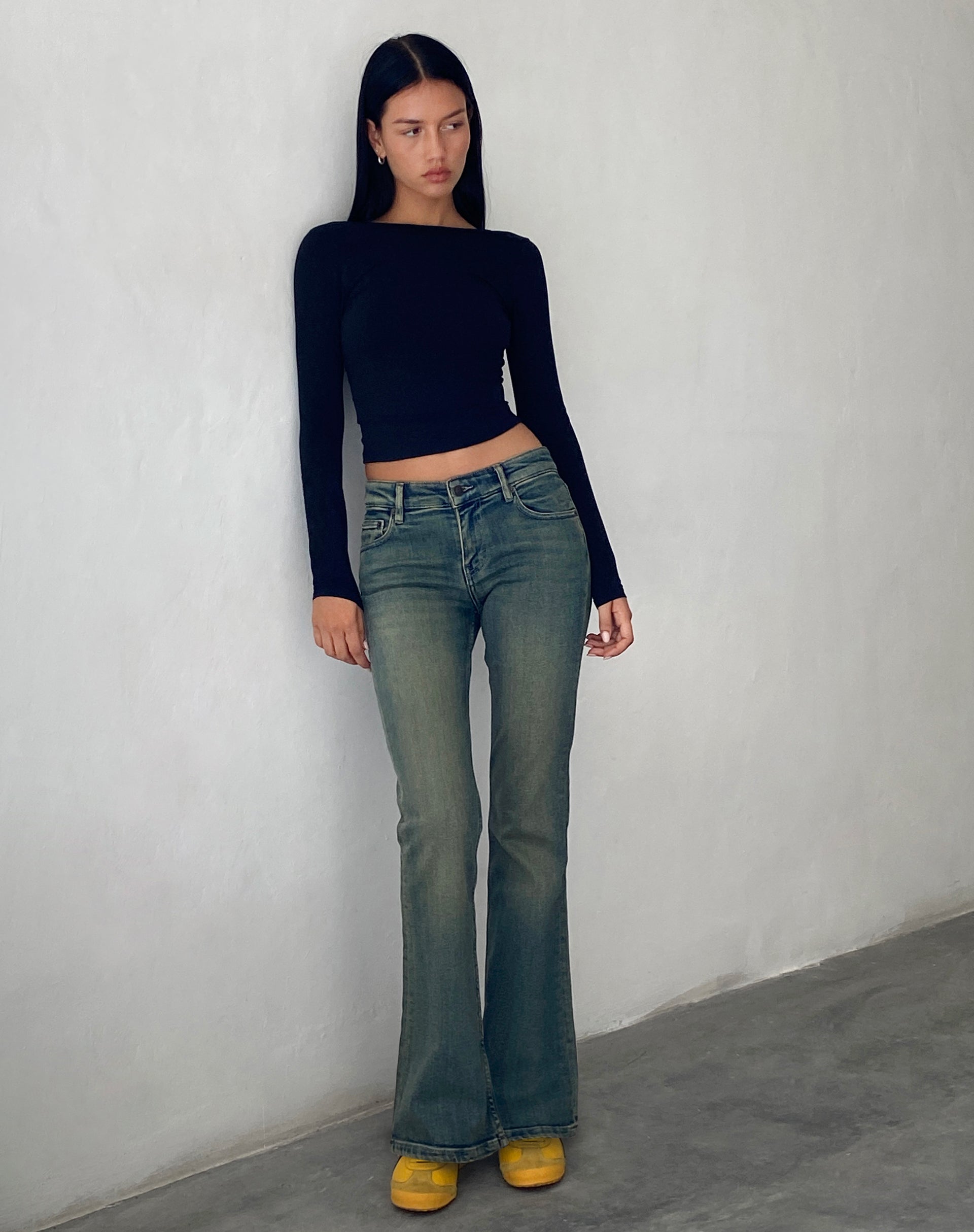 Afbeelding van Low Rise Flared Jeans in Green Wash