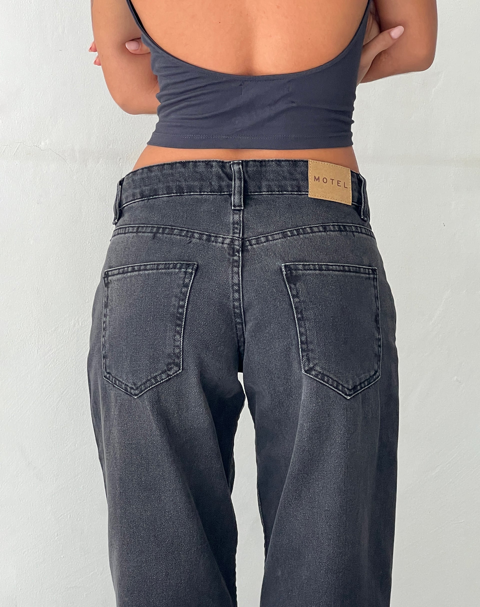 Afbeelding van Low Rise Parallel Jeans in Vintage Black