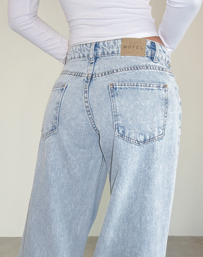 Afbeelding van Low Rise Roomy Jeans in 80's Light Wash Blue