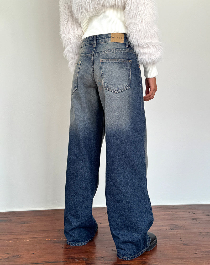 Afbeelding van Roomy Extra Wide Low Rise Jeans in Amber Wash