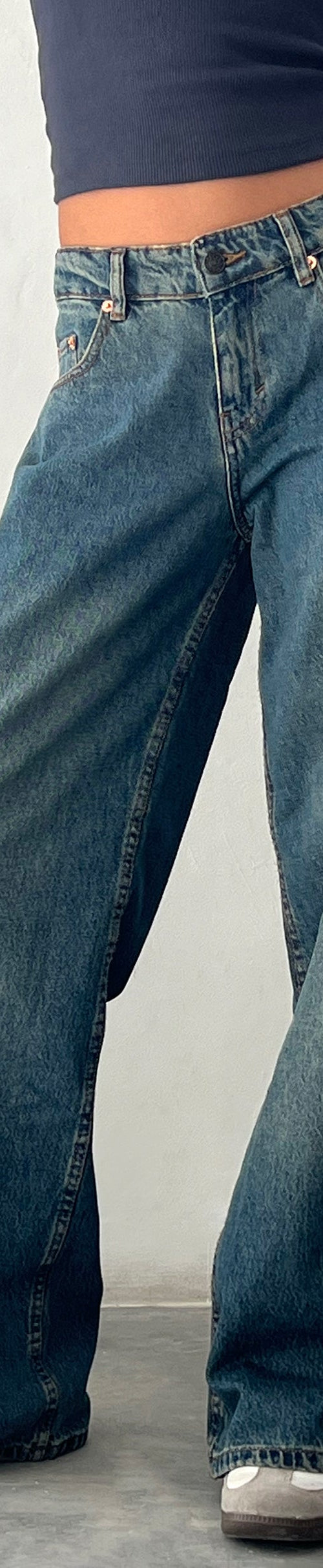 Afbeelding van Roomy Extra Wide Low Rise Jeans in Bruin Blauw Acid