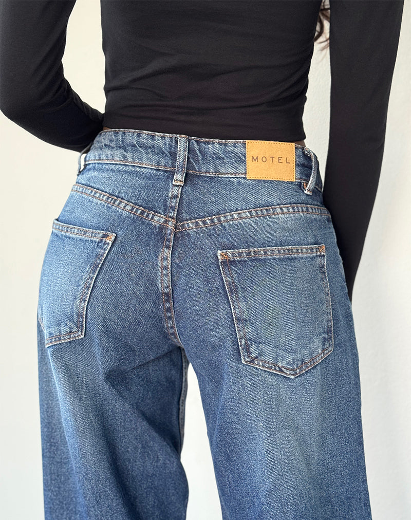 Afbeelding van Roomy Extra Wide Low Rise Jean in College Blue