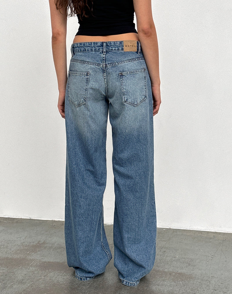 Afbeelding van Roomy Extra Wide Low Rise Jeans in Powder Blue