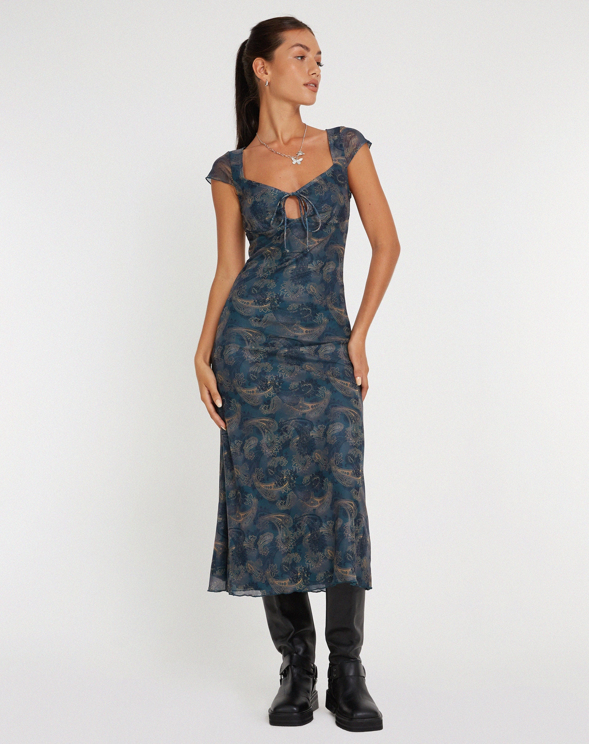 Afbeelding van Lunama Mesh Midi Dress in Tonal Blue Paisley