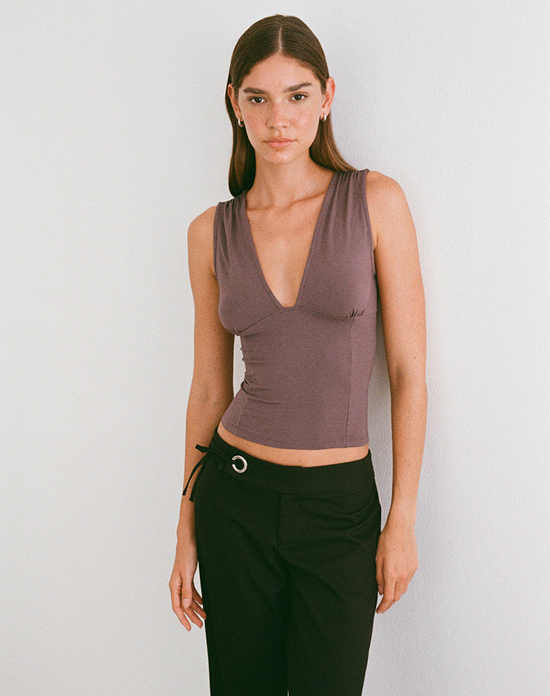 Lynod Plunge Top in diep taupe