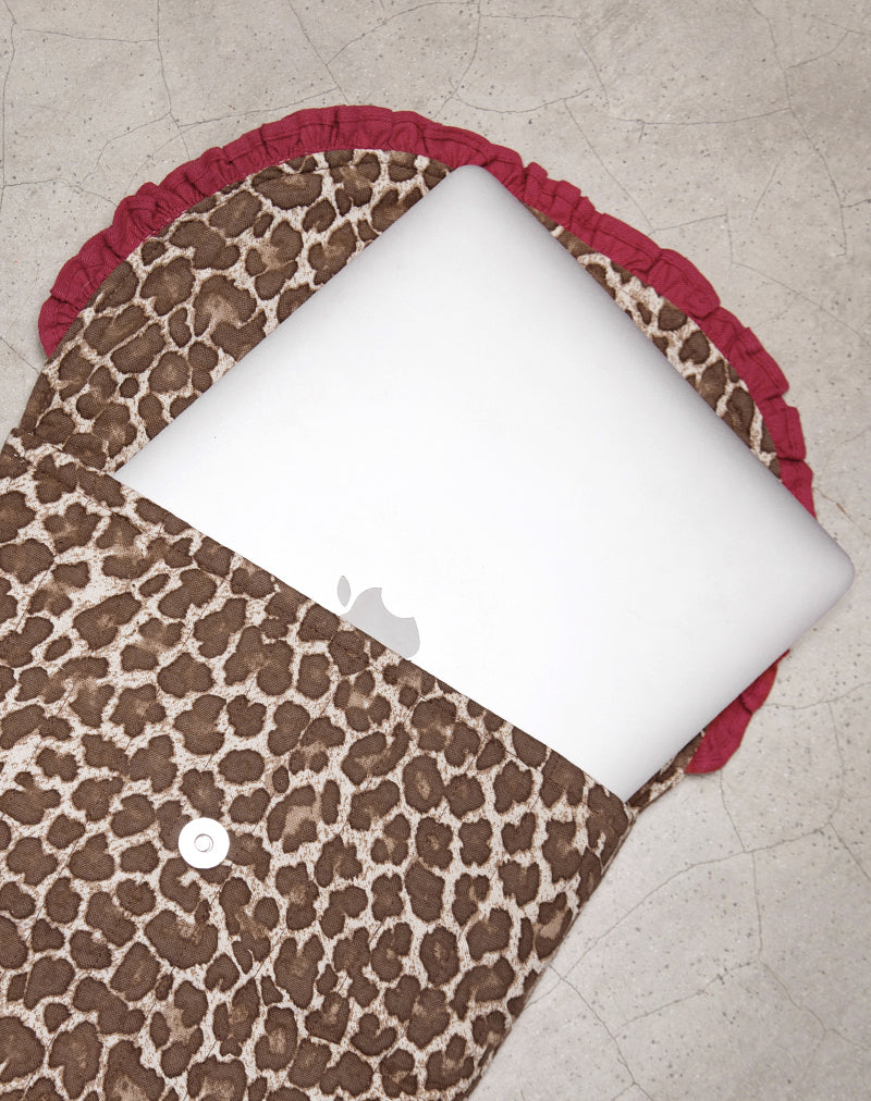 Afbeelding van Laptoptas in luipaardprint met rode franje