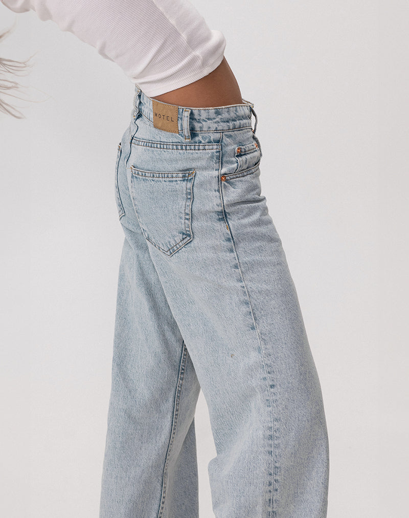 Afbeelding van Low Rise Parallel Jeans in 80s Light Blue Wash