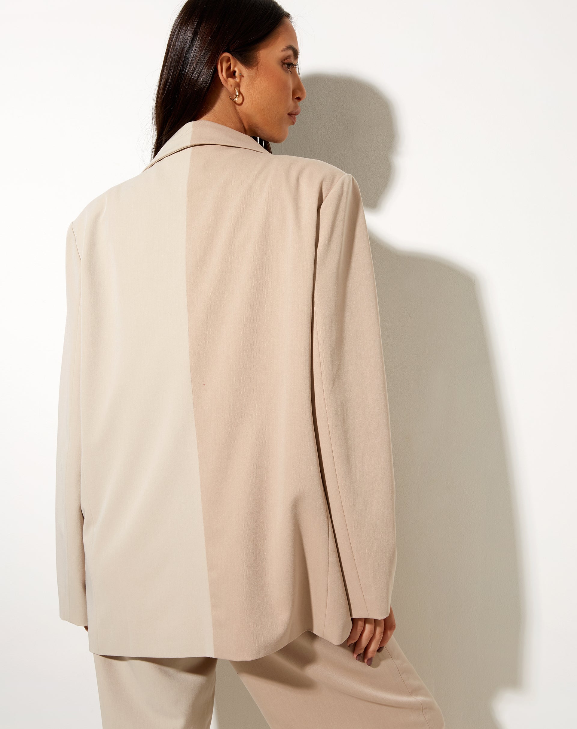Afbeelding van Maiwa Blazer in Contrast Tan en Beige