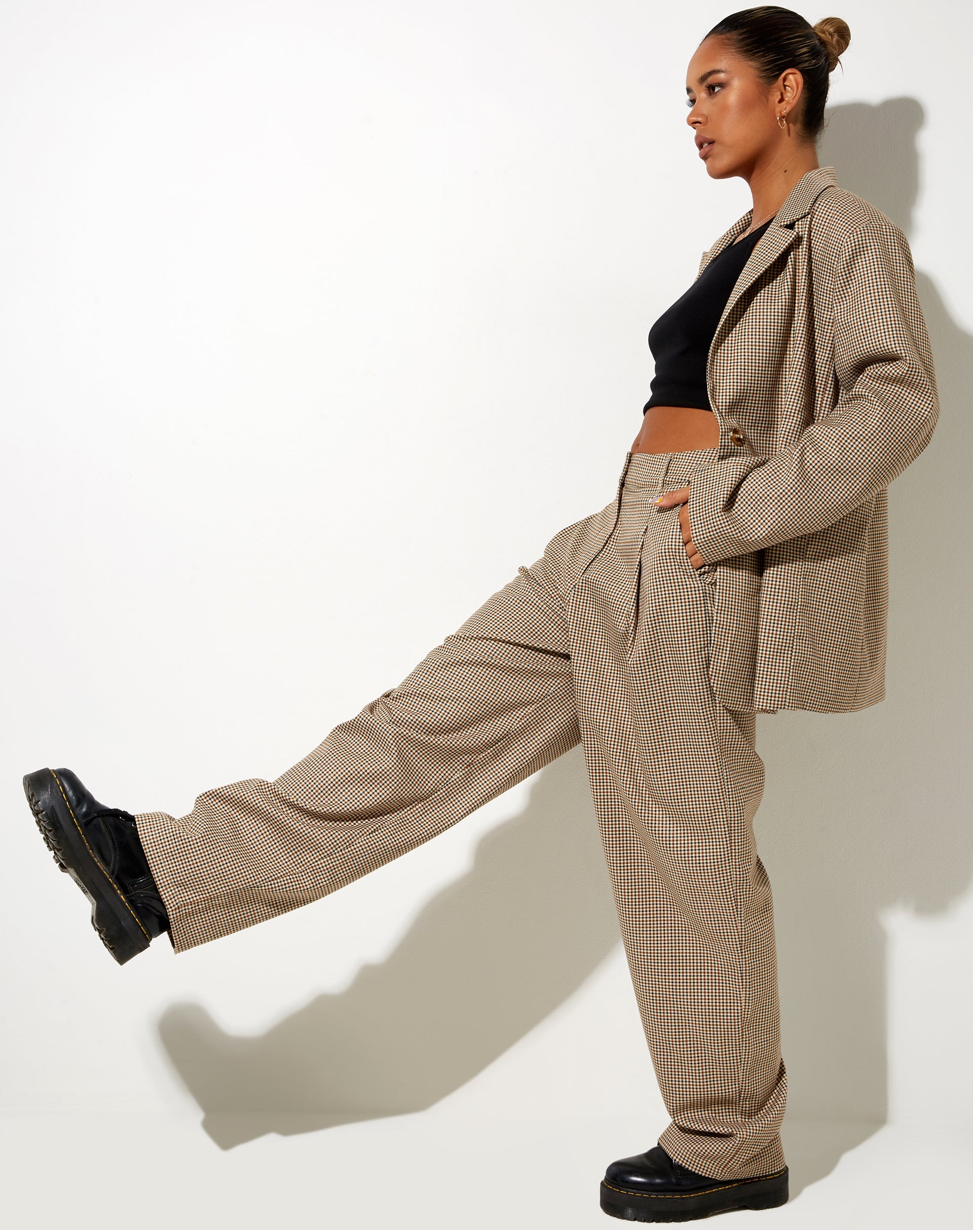 Afbeelding van Maiwa Blazer in Klein geruit Bruin