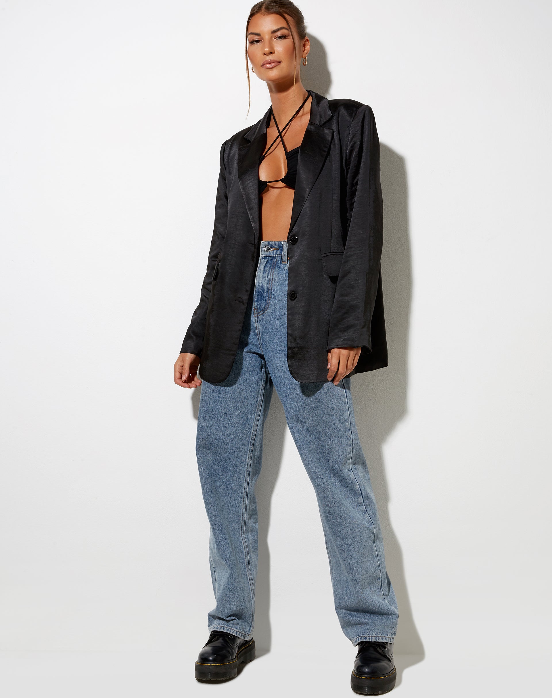 Afbeelding van Maiwa Blazer in Satijn Zwart