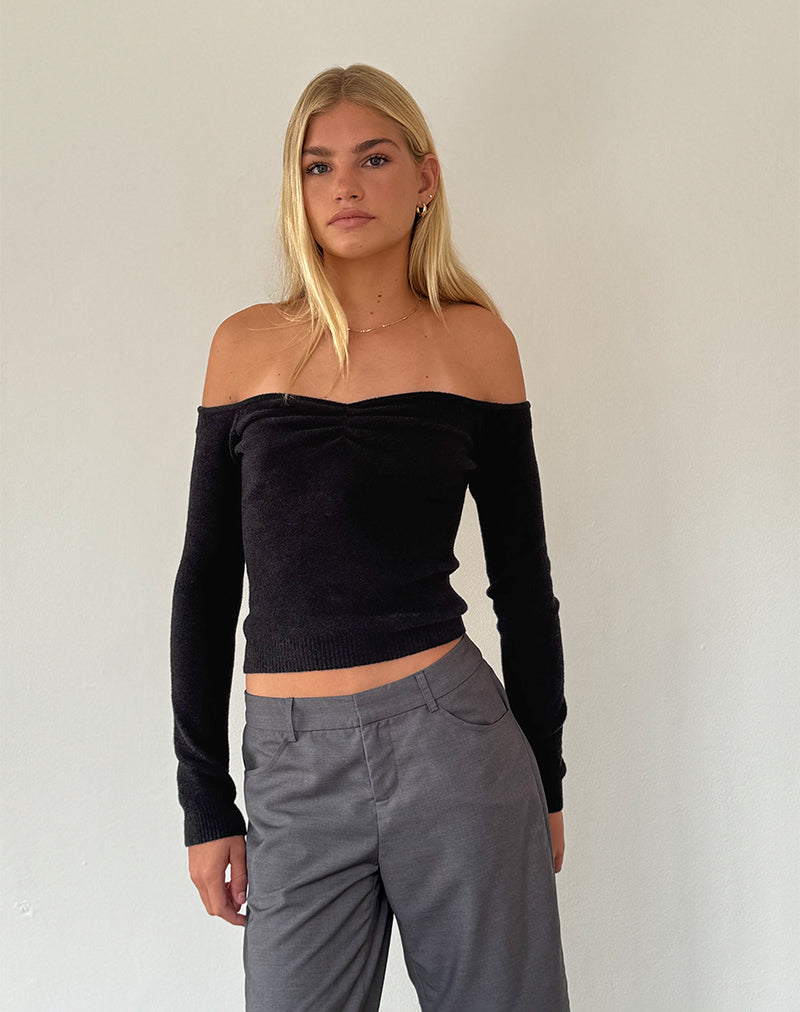Makena Bardot Trui in Geborsteld Zwart