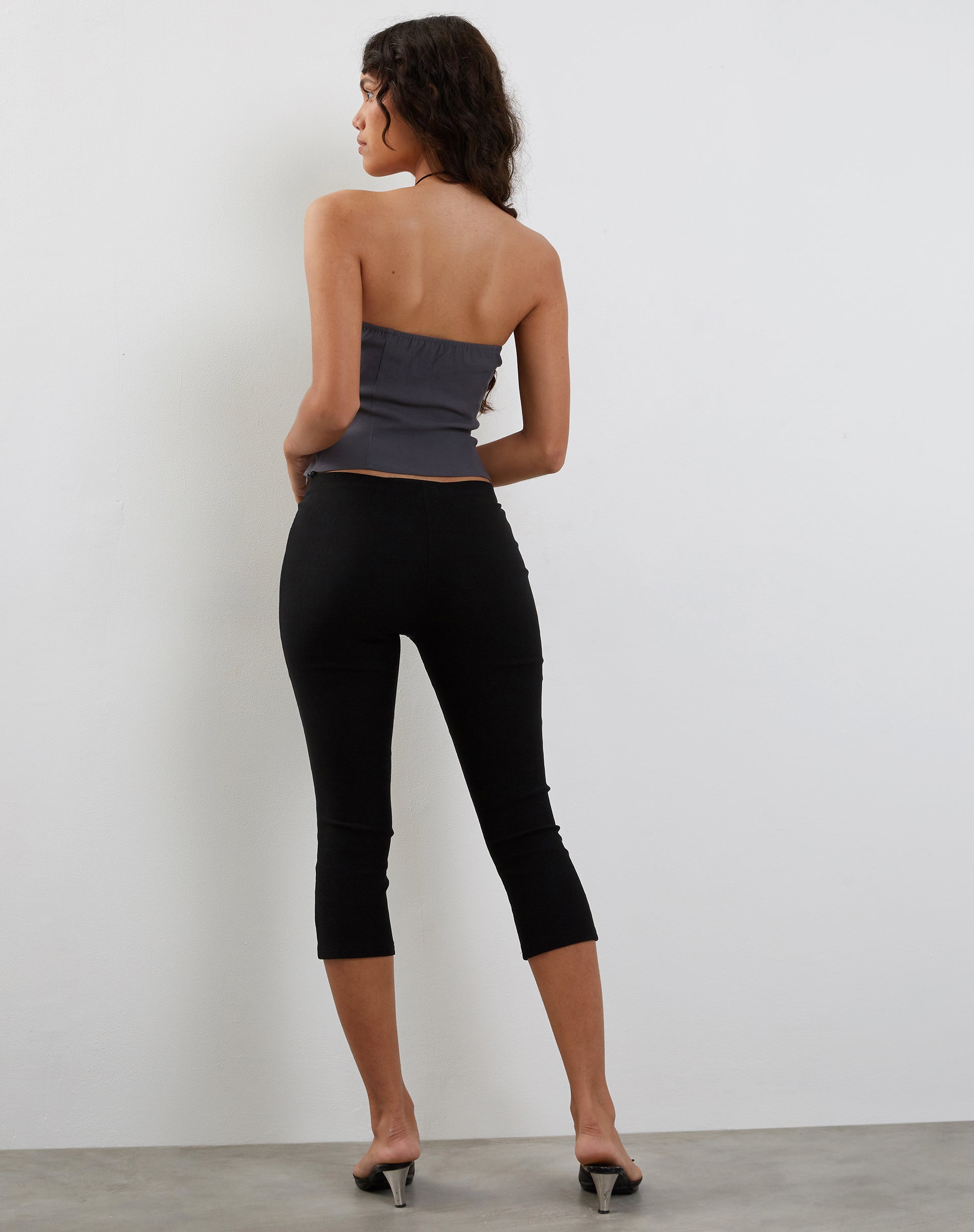 Afbeelding van Maribaya Longline Corset Top in Charcoal Soft Tailoring