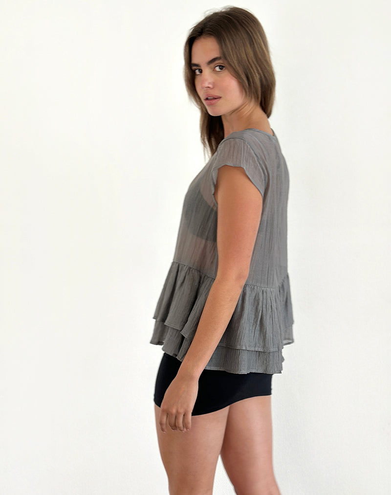 Afbeelding van Mayumi Peplum Top in Chiffon Grijs