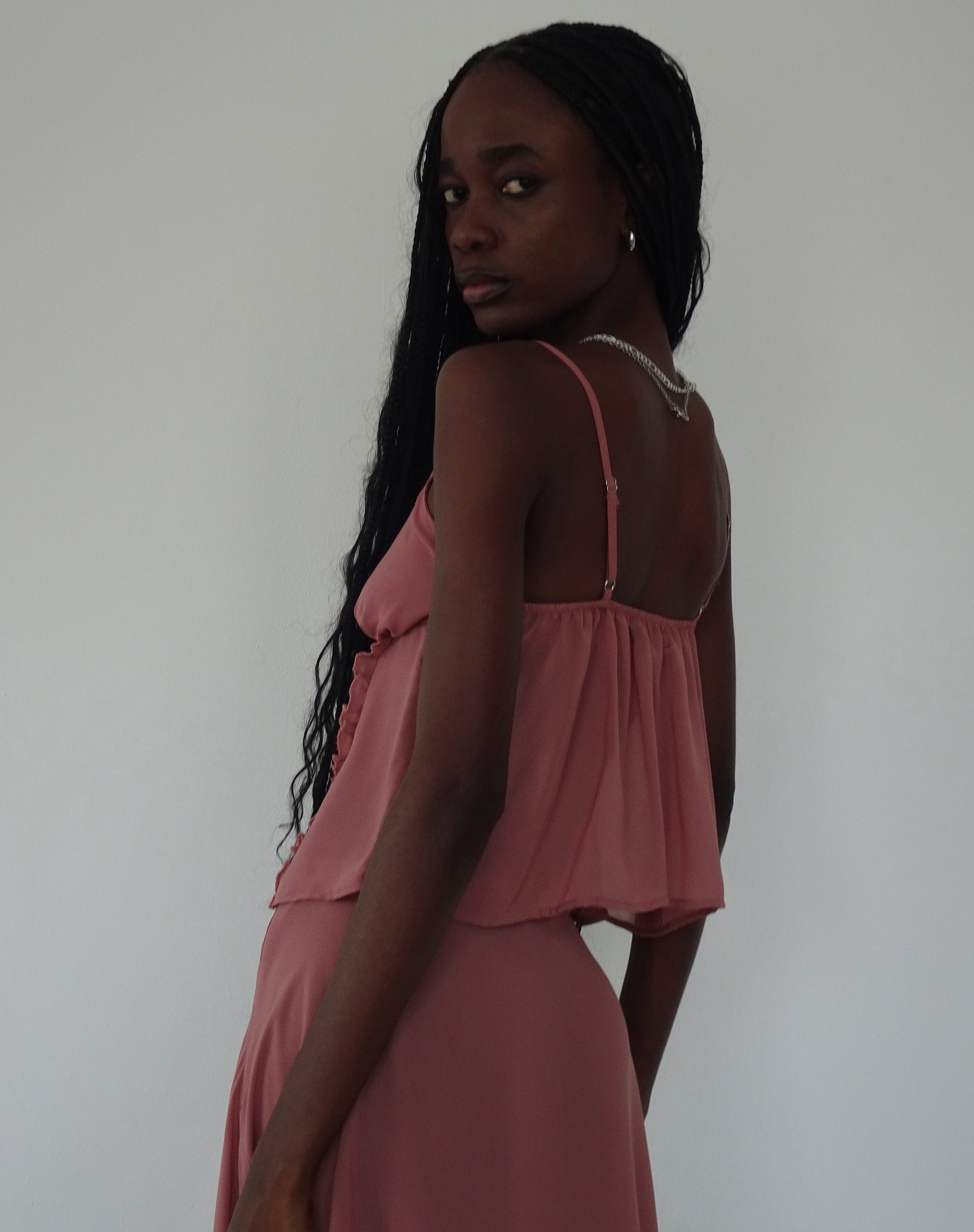 Afbeelding van Melly Chiffon Cami Top in Dessert Sand