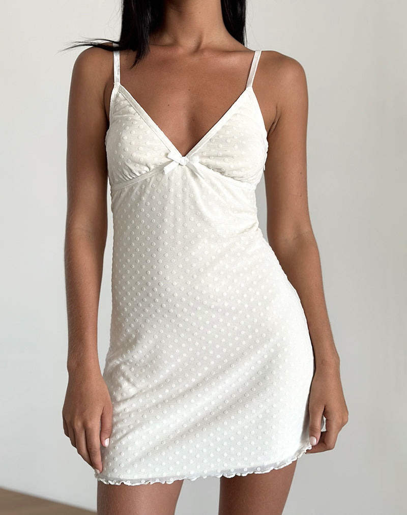 Mevila Cami Mini Jurk in Ivoor Polka Flock